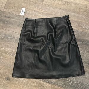 NWT old navy leather skirt
